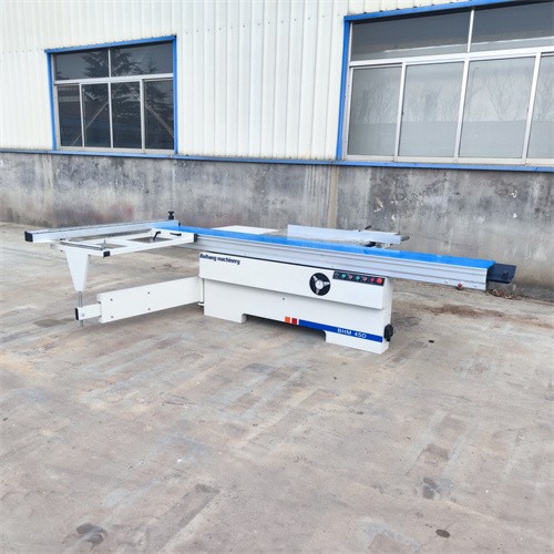 45 Degree Standard Configuration Manual Lifting 4kw Slide Table Saw